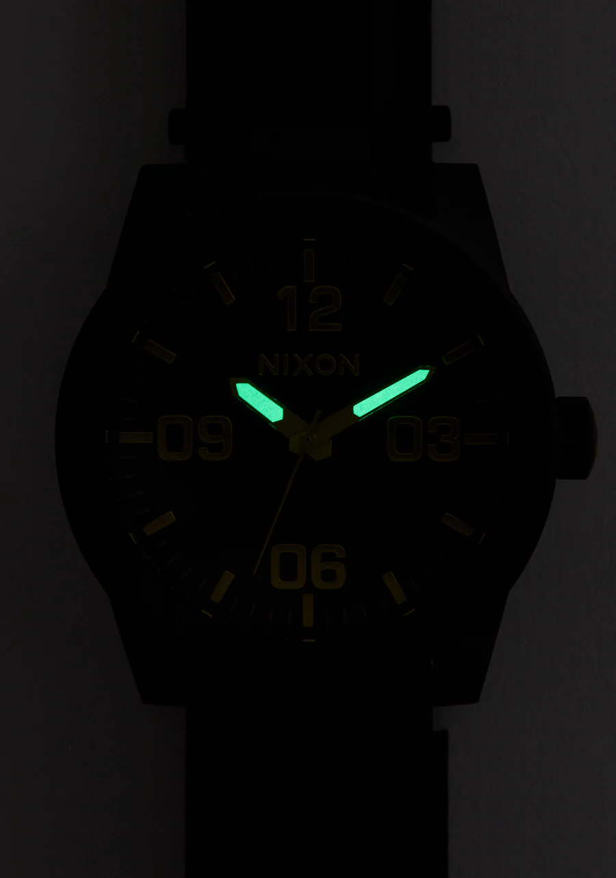 Nixon Corporal SS Matte Black / Gold