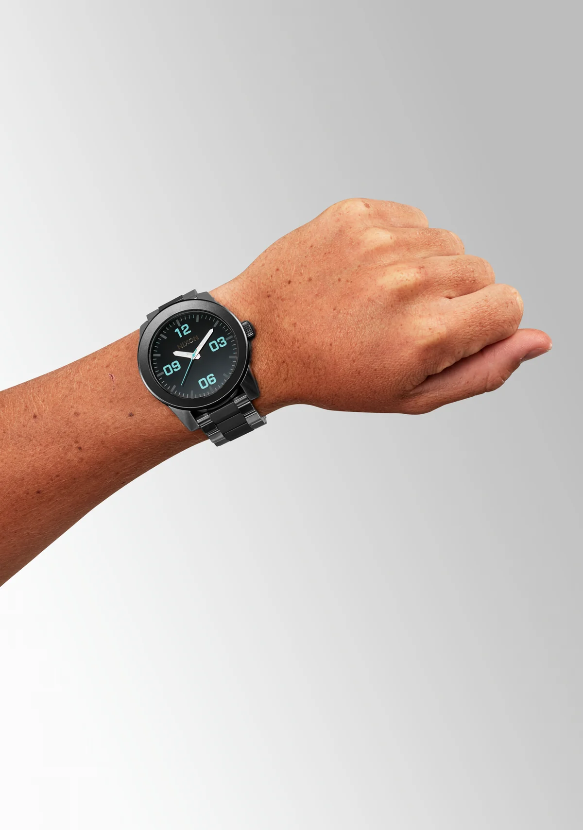 Nixon Corporal SS Silver / Gunmetal