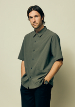 Load image into Gallery viewer, Nixon Corporal SS Chocolate / Dark Roast