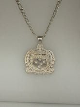 Load image into Gallery viewer, 925 Sterling Silver Samoan Shield With Chain
