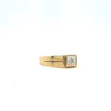 Load image into Gallery viewer, llusion Set 9ct Gold Single Diamond Star-Set Men's Ring