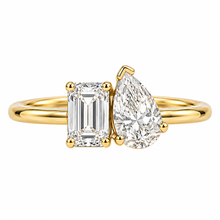 Load image into Gallery viewer, 10kt Yellow Gold Emerald &amp; Pear Diamond Duo Ring TDW 1.00ct
