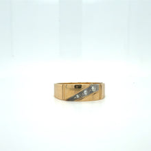 Load image into Gallery viewer, Tri-Diamond Flash 9ct Gold Diagonal Channel Men's Ring
