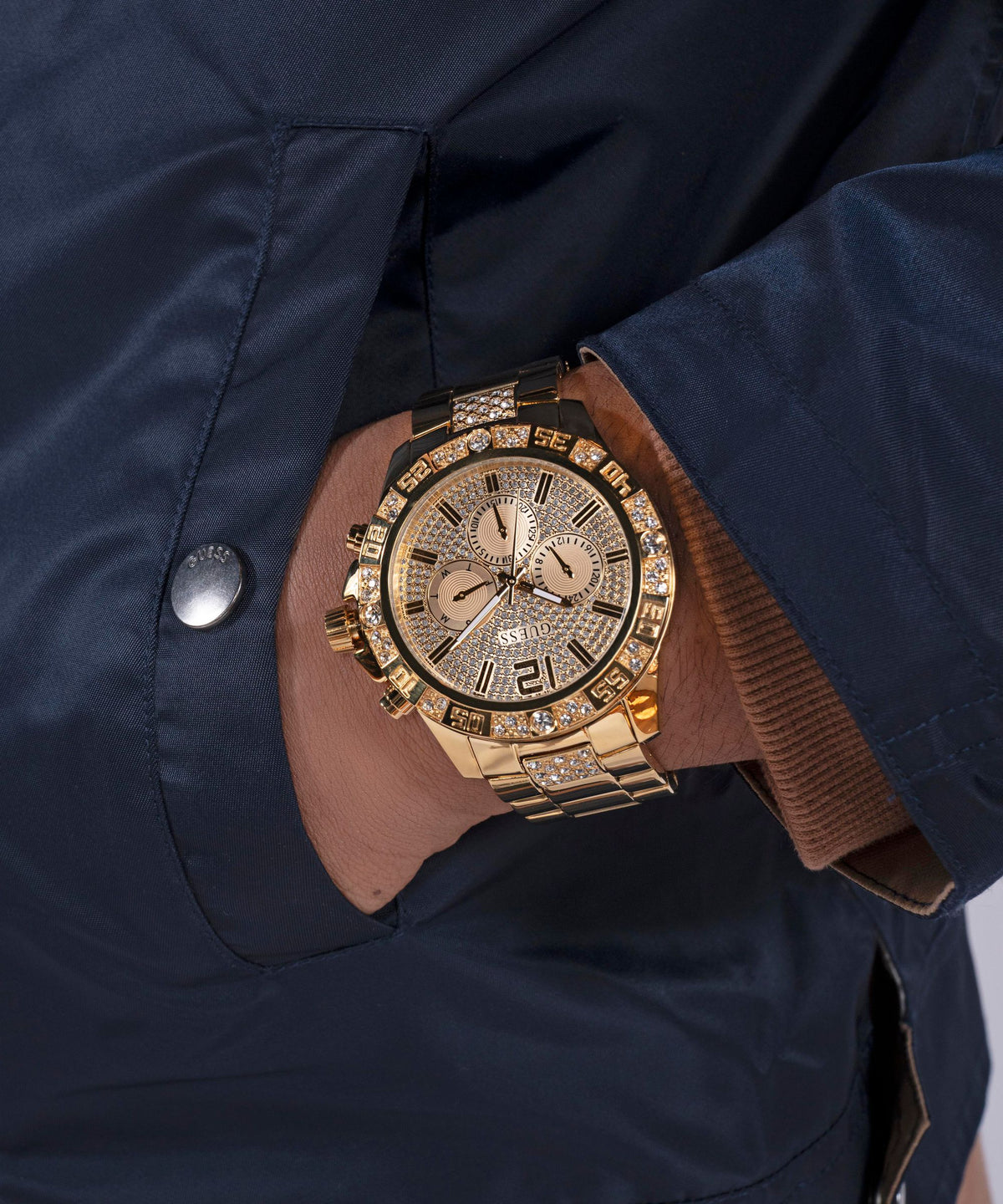 GW0796G2 GUESS Majestic Gold Tone Watch