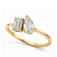 Load image into Gallery viewer, 10kt Yellow Gold Emerald &amp; Pear Diamond Duo Ring TDW 1.00ct
