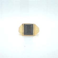 Load image into Gallery viewer, 9ct Gold Rectangular Black Onyx Signet Ring with Fluted Shoulders
