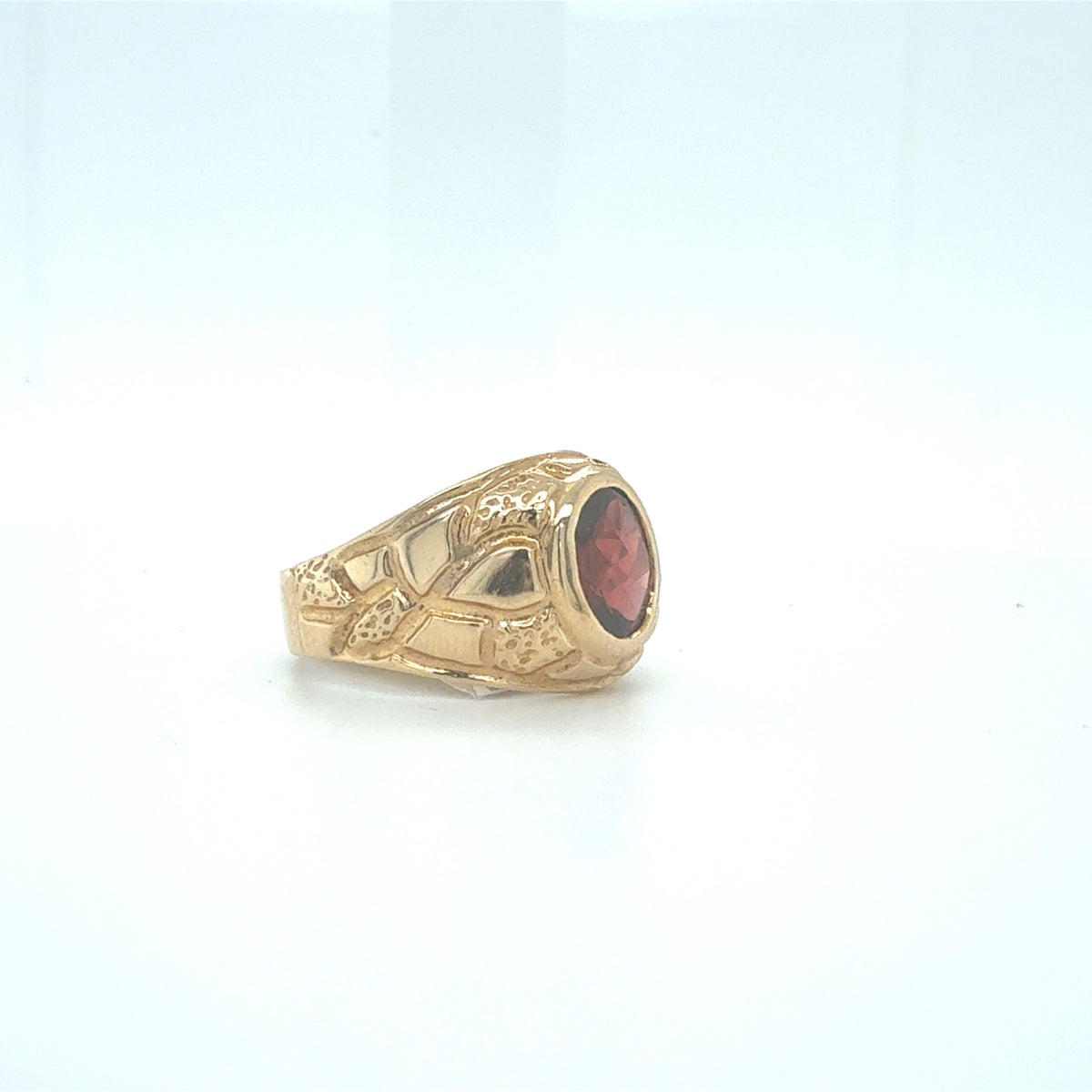 Vintage Style Oval Natural Garnet Ring with Textured Gold Band