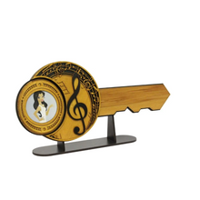 Load image into Gallery viewer, 21ST TREBLE CLEF &amp; CELEBRATION KEY WITH STAND
