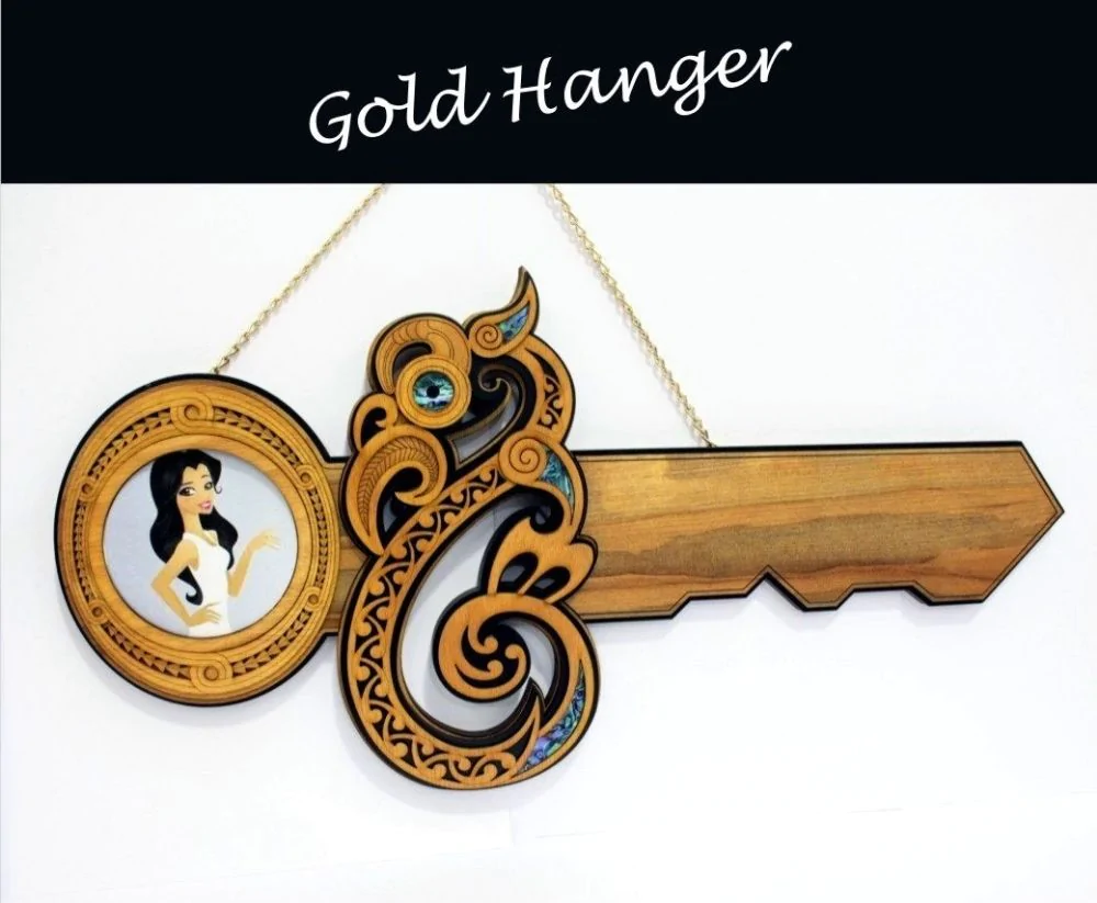 MANAIA THE GUARDIAN SPIRIT 21ST & CELEBRATION KEY With Stand (Engraving Options)
